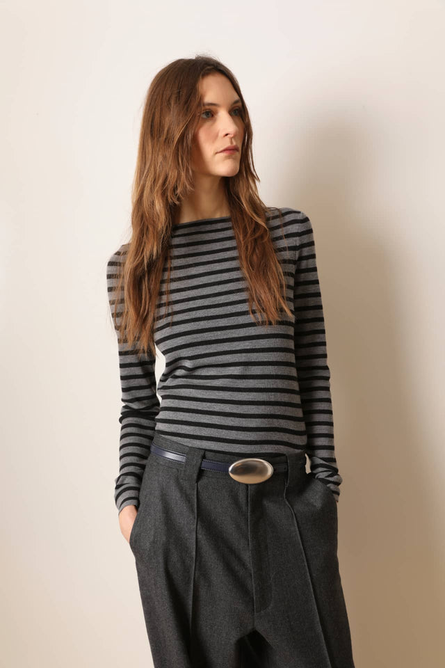 CREME KNITWEAR