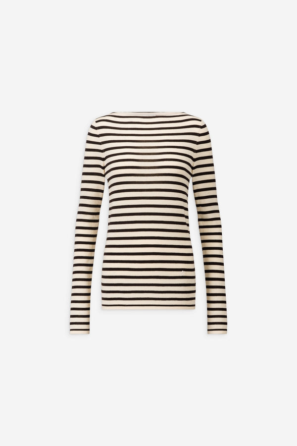 CREME KNITWEAR