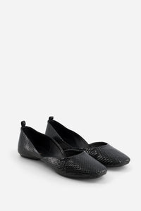BALLERINES ALIBI